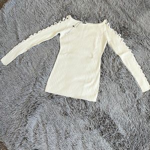 NWT PattiBoutik unique sweater 🔥👚